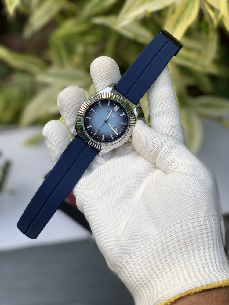 Mitina: Elevate your style with this premium design analog watch