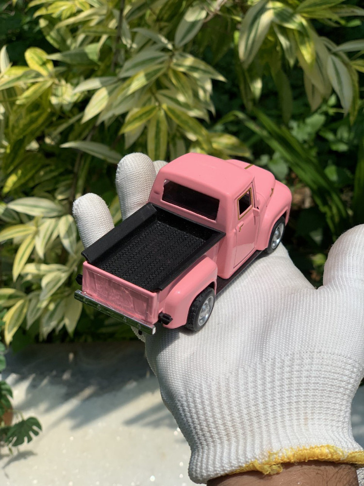 1:32 Ford F100 - Classic Colors