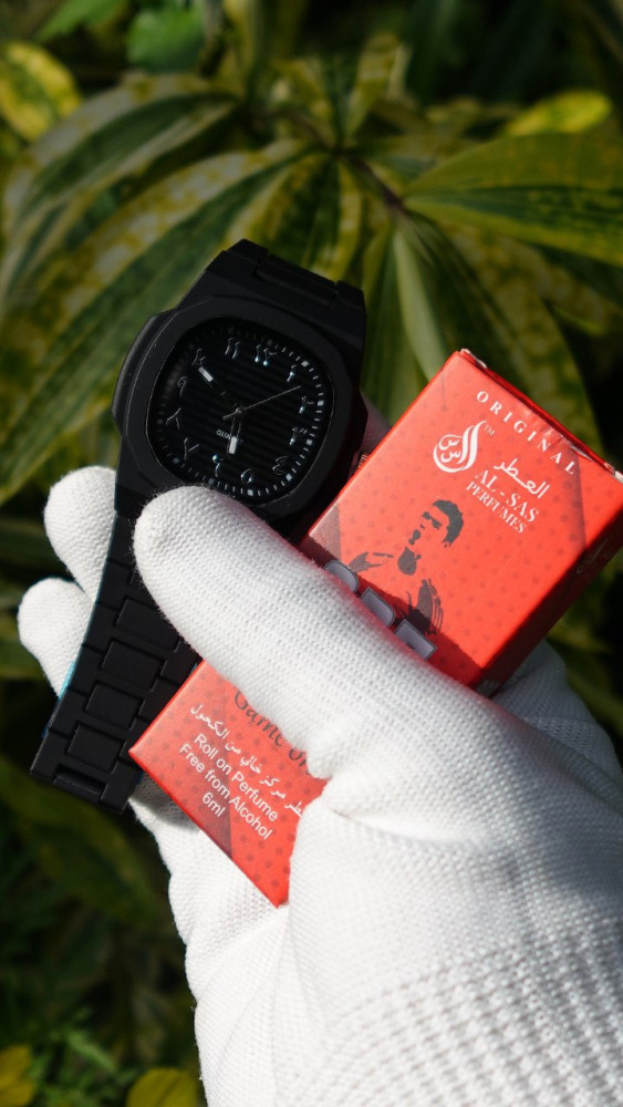 Trending Analog Watch with Arabic Numerals & Free Perfume