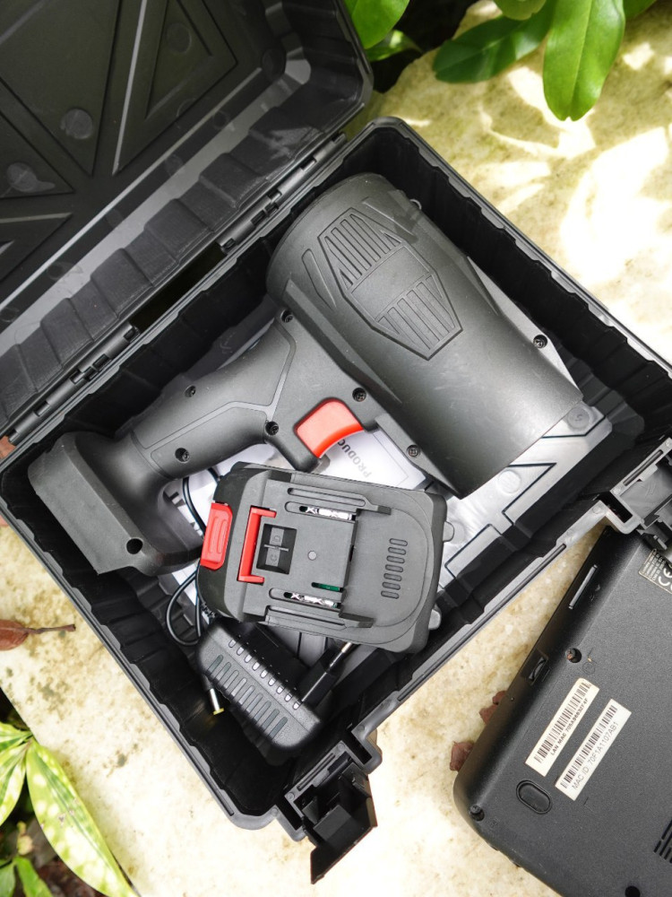 Trending Gadget: The Violent Fan