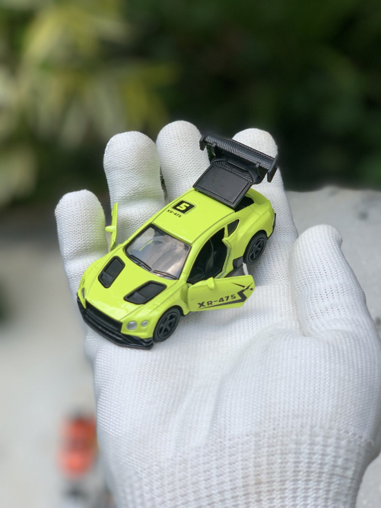 1:64 Bentley Continental GT3 - Mini Racer