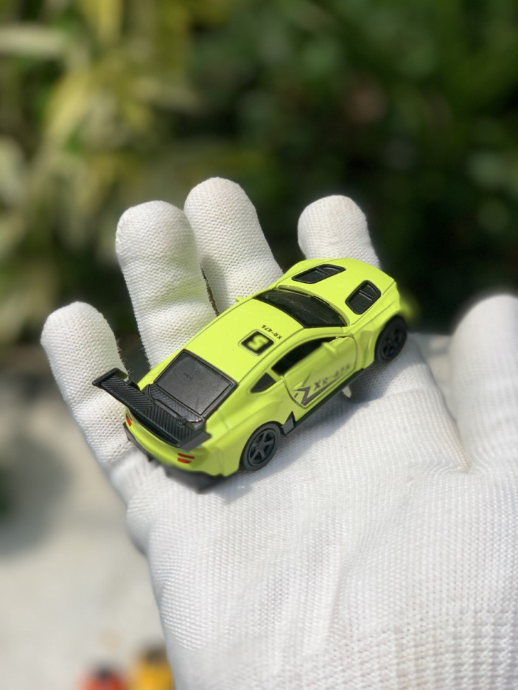 1:64 Bentley Continental GT3 - Mini Racer