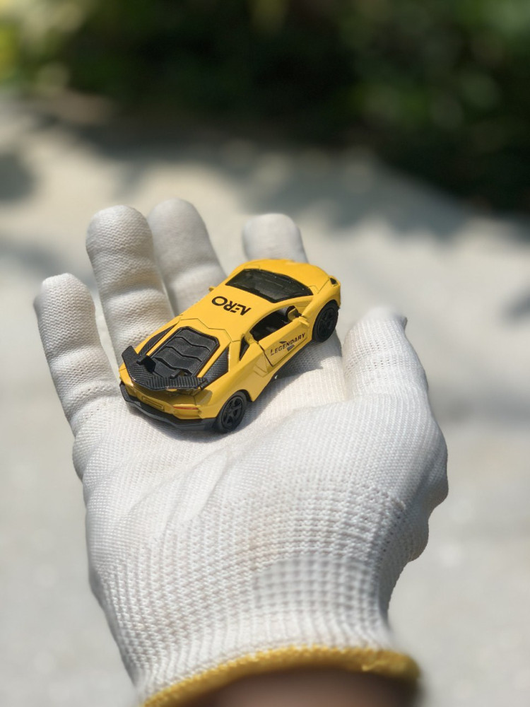 1:64 Lamborghini Aventador SVJ - Pocket Hypercar