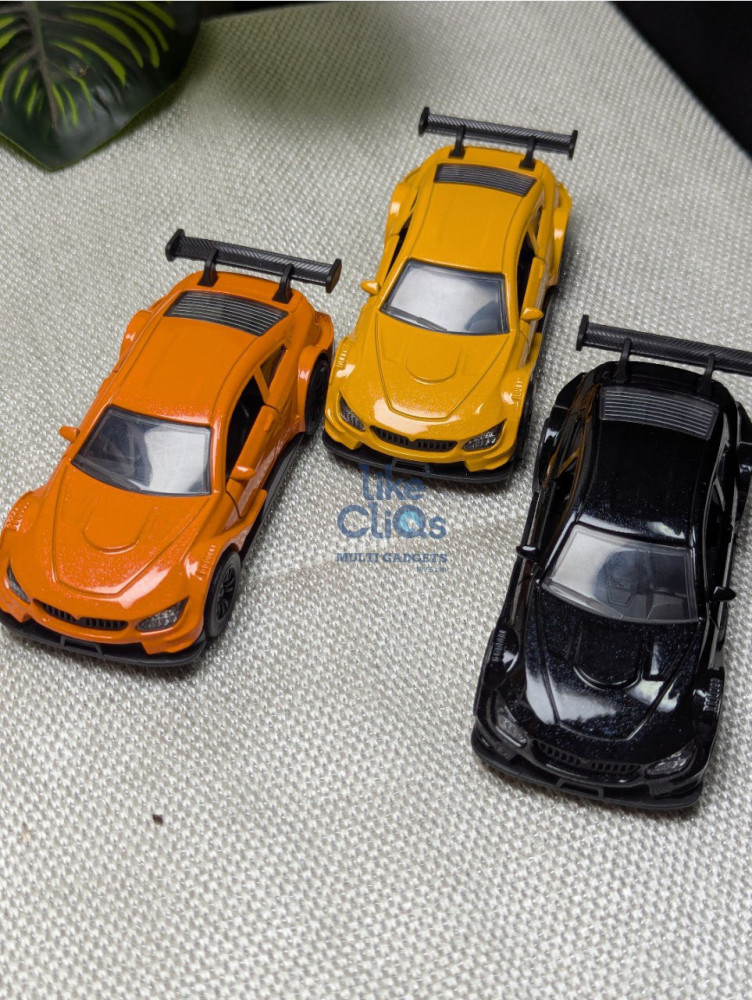 Rev up your collection with this 1:43 scale BMW M2