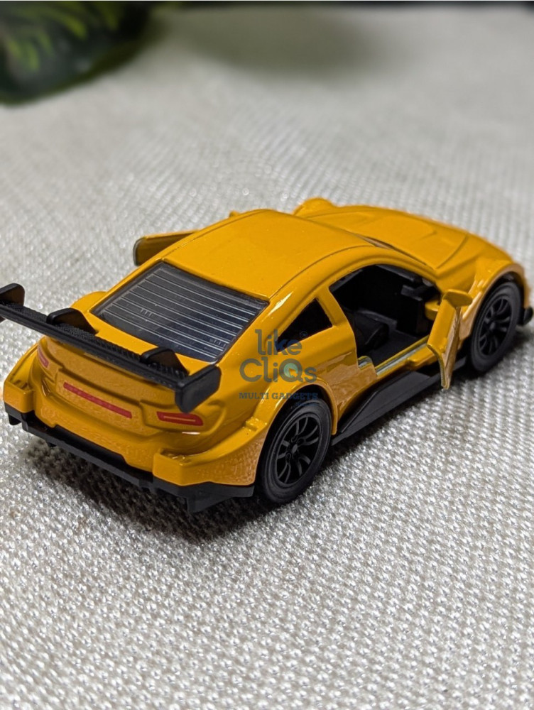 Rev up your collection with this 1:43 scale BMW M2