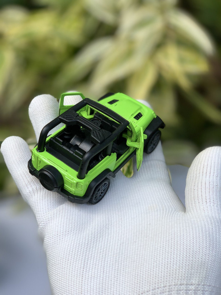 Zoom into fun with these 1:43 scale Thar miniatures
