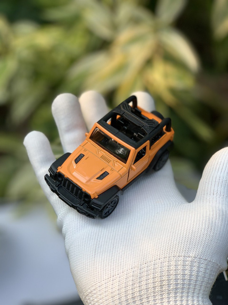 Zoom into fun with these 1:43 scale Thar miniatures