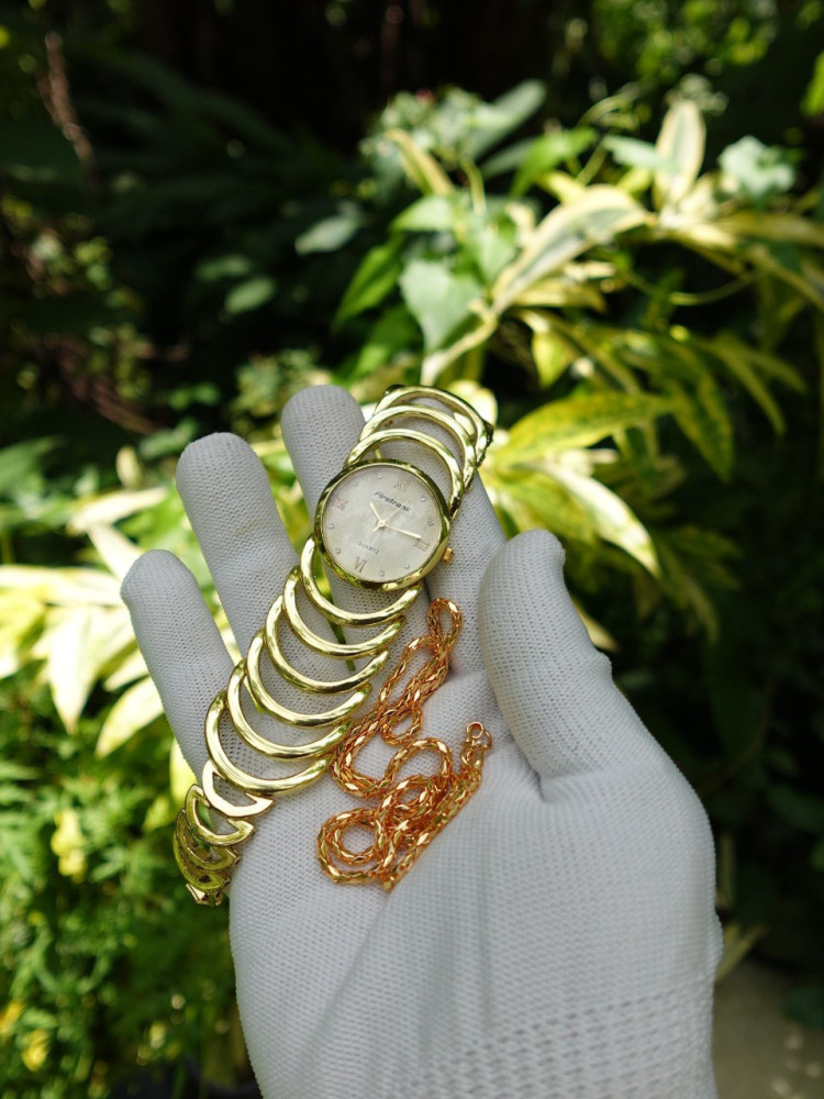 Special Combo Offer: Gold Chain Watch & Matching Chain for Girls - Just 249