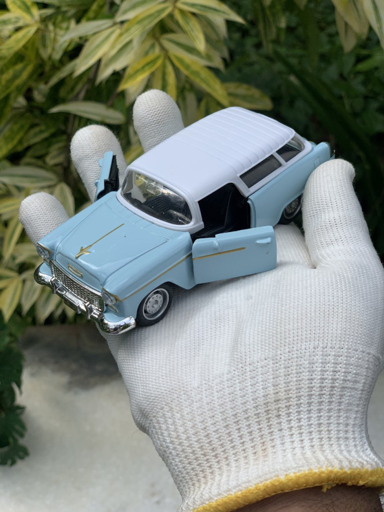 1:32 Classic Chevy Bel Air - Tri-Tone Treasure