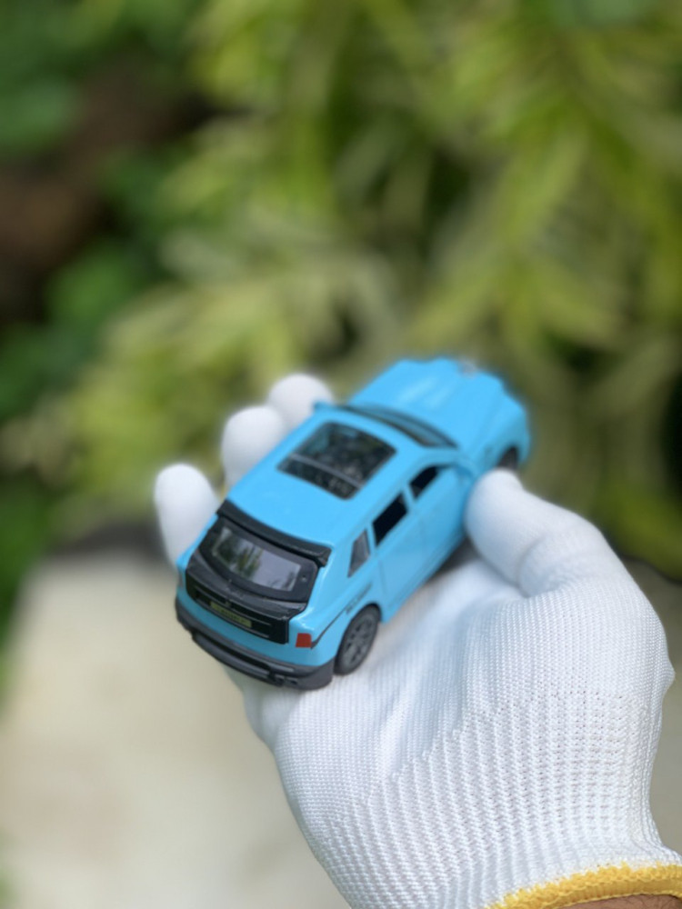 1:32 Rolls-Royce - Luxury with Lights & Sound