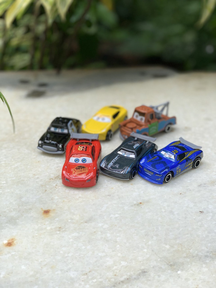 Cars Movie Character Miniatures - 1:64 Metal Collection