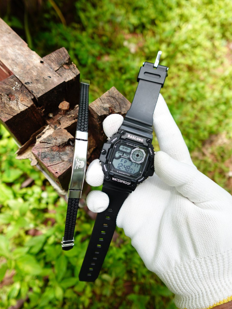 Trending Digital Watch & Bracelet Combo - Water Resistant & Premium Design, Just ₹499