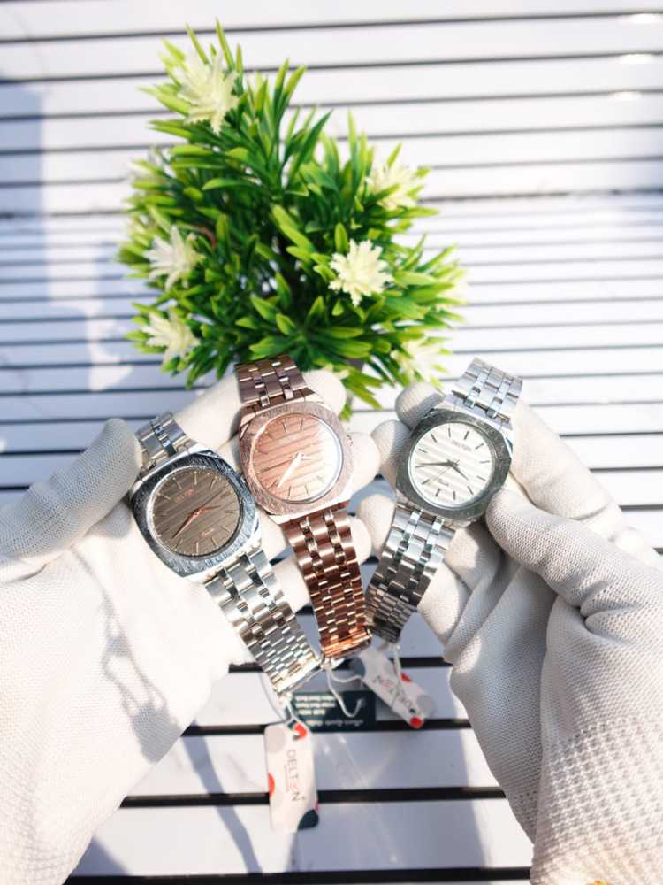 Effortless Elegance: Delton Premium Slim Analog Watch