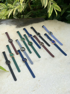 Gasiq: Stylish Oval Dial Analog Watches