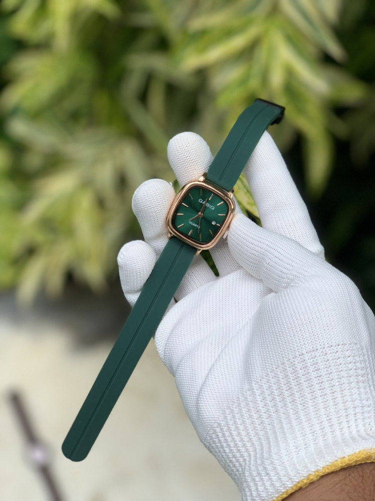 Gasiq: Stylish Oval Dial Analog Watches