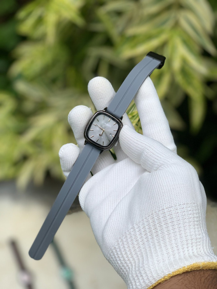 Gasiq: Stylish Oval Dial Analog Watches