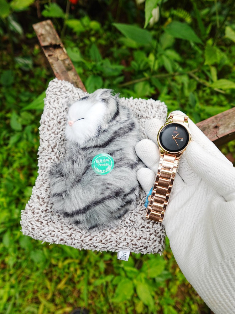 Trending Special Combo - Premium Girls' Chain Watch with a Sleeping Cat Toy