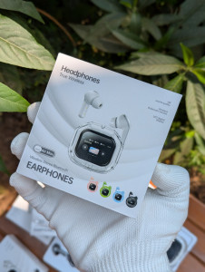 Experience immersive audio with the UltraPods Air Max