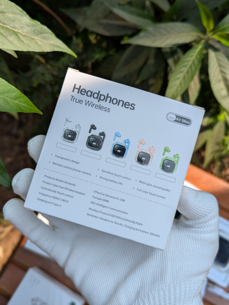 Experience immersive audio with the UltraPods Air Max