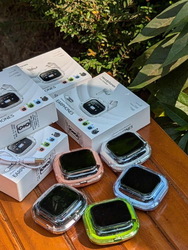 Experience immersive audio with the UltraPods Air Max