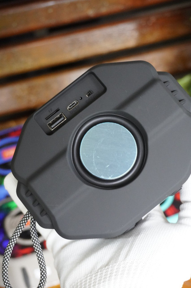 MZ Portable Bluetooth Speaker - RGB Light Fusion, Type-C Fast Charging & 3D Sound