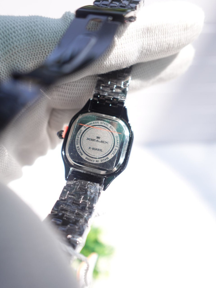 Crystal-Studded Premium Girls' Watch