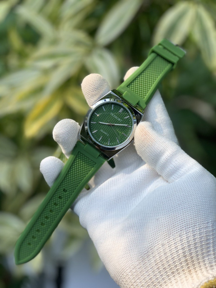 Time for style with TEESORT watches