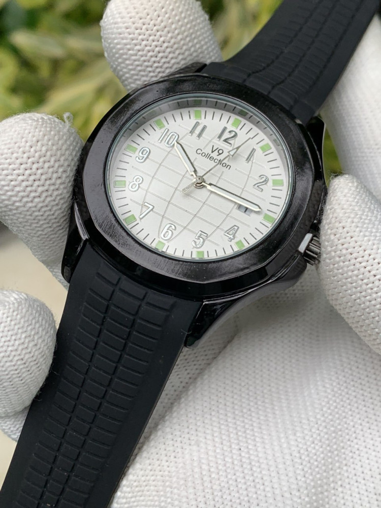 V9 COLLECTION Analog Watch - Premium Design with Date