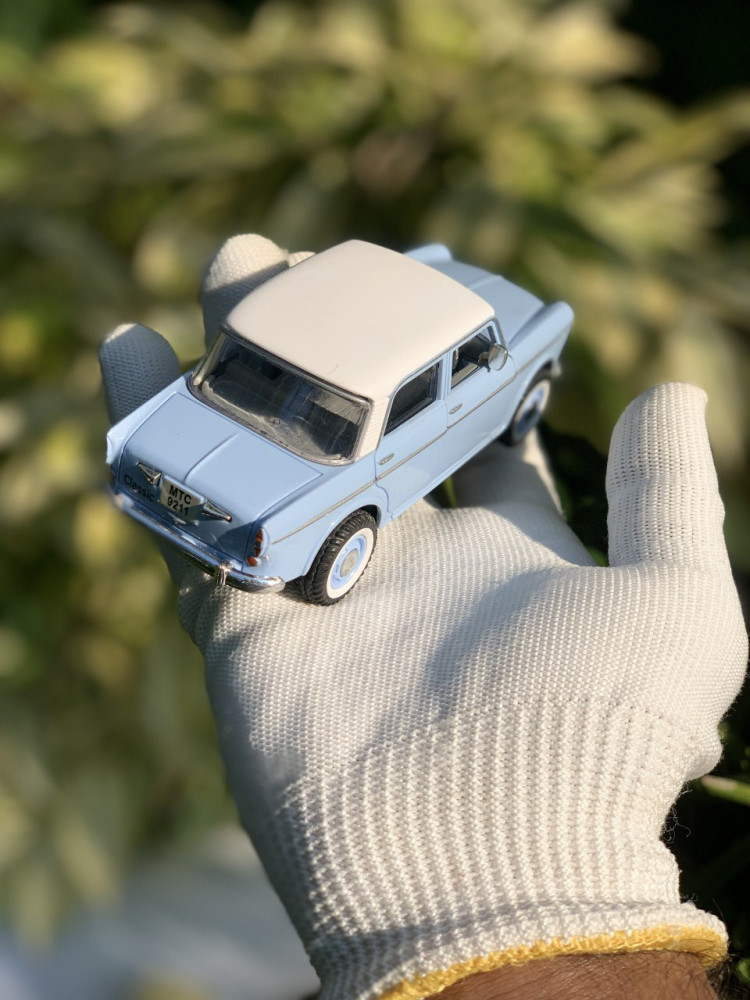 Zoom into nostalgia with these adorable Fiber Premier Padmini vintage classic car miniatures