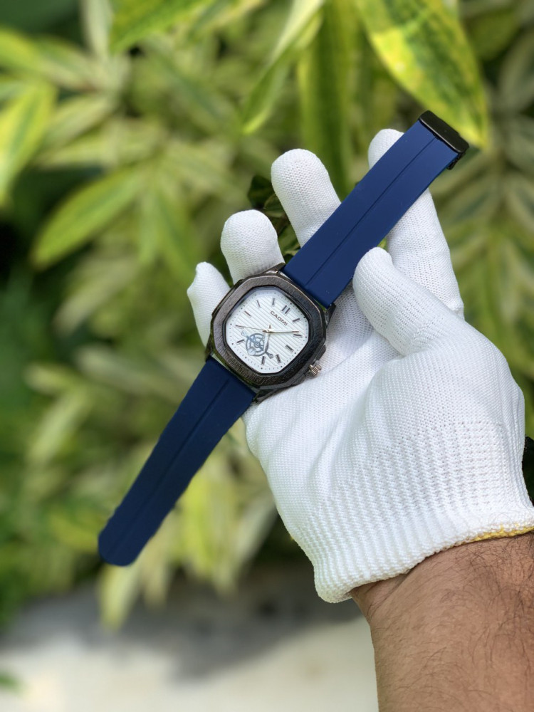 CAOMI New Arrival Premium Analog Watch - Magnetic Lock & Date