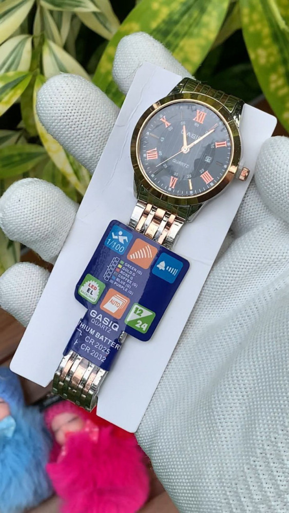 Gasiq Girls' Analog Watch - Premium, Classic & Surprise Gift,Dual Tone