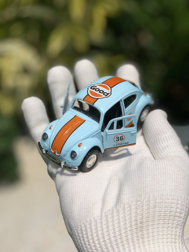 1:36 VW Beetle - Double the Retro Fun