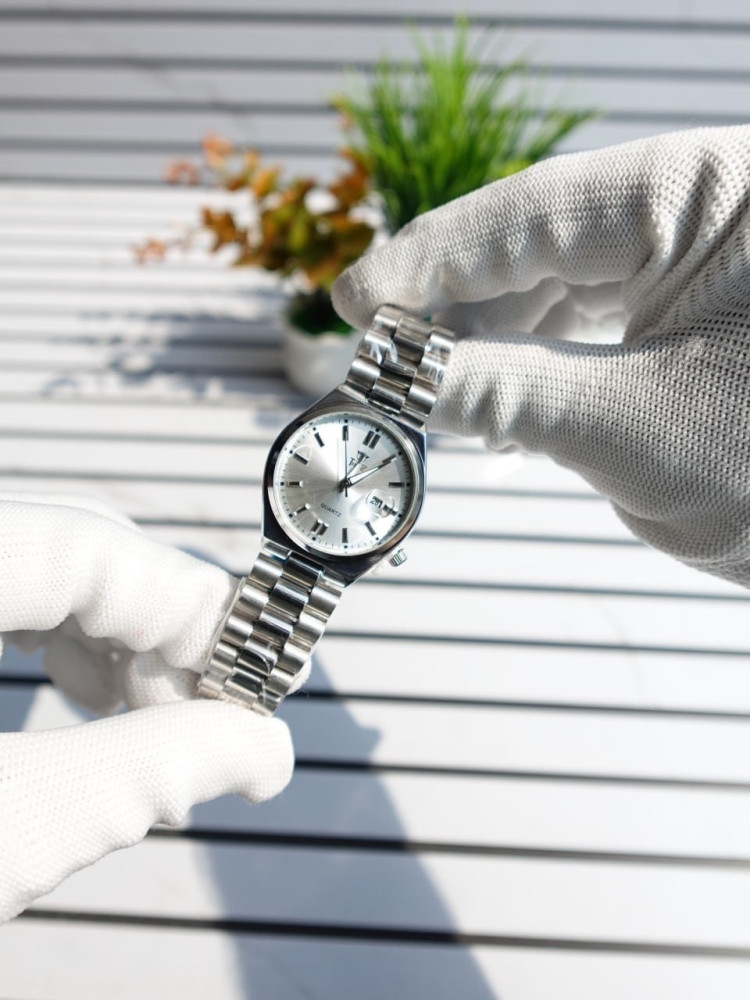 Twootime Elegance: The Ultimate Stainless Steel Watch & Necklace Duo