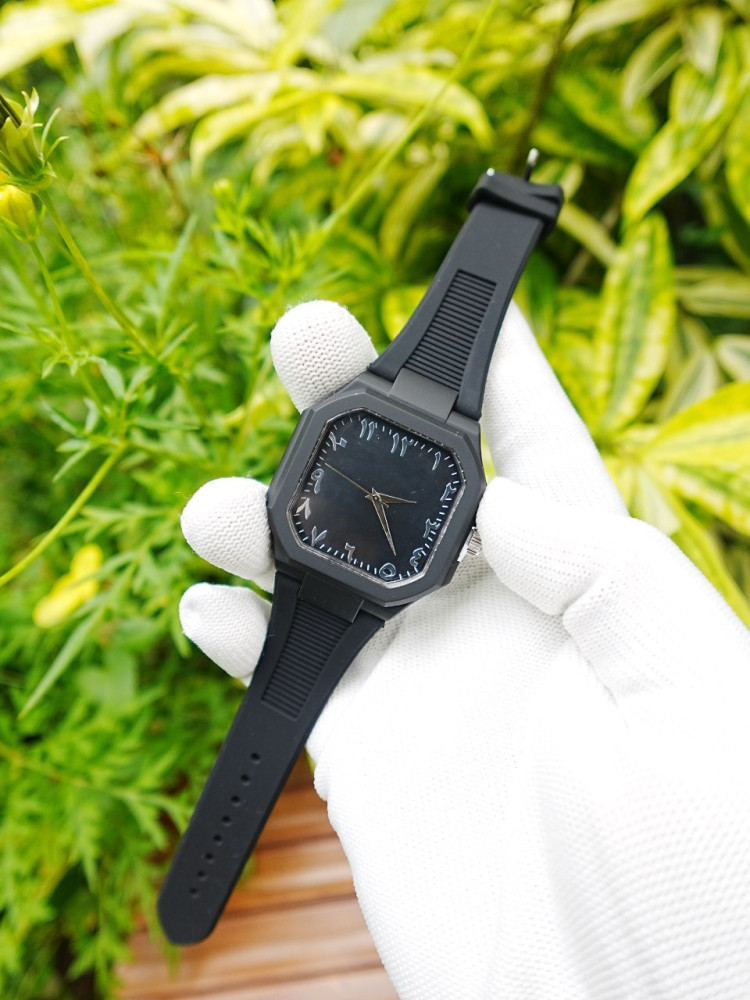 Trending Analog Watch - Unique Arabic Design with Premium Silicone Strap