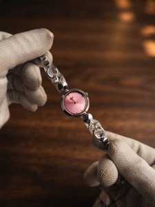 Premium Felix Silver Bracelet Watch with Soft Pink Dial  Product Description