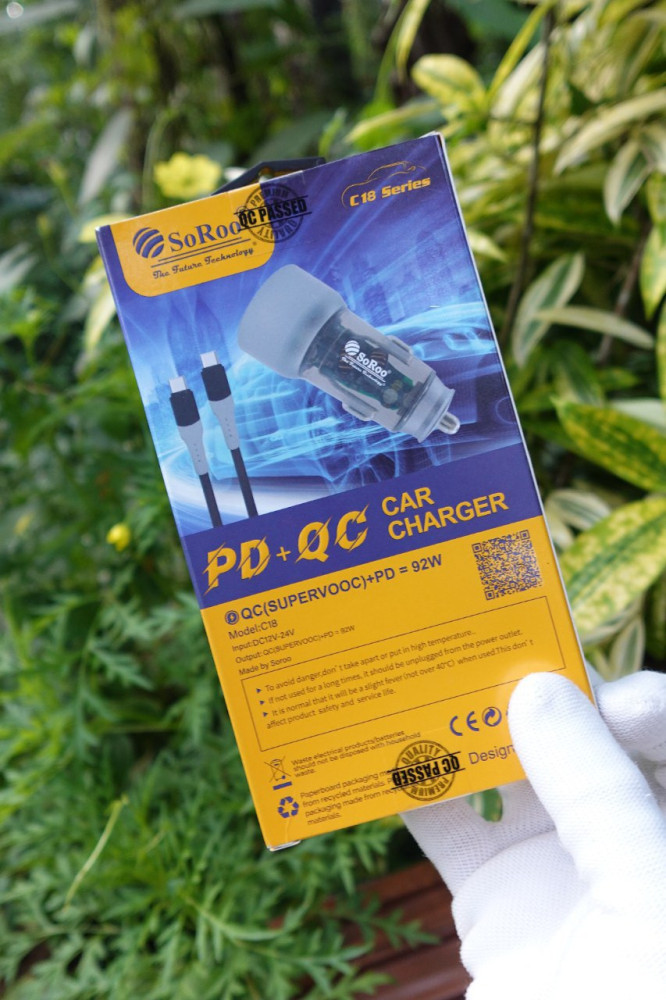 SoRoo 92W PD+QC Transparent Car Charger - With Type-C Cable and Free Miniature Car