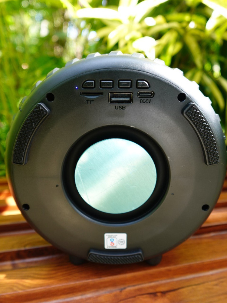 MZ Portable Speaker: Unique Alloy Wheel Design & Free Car